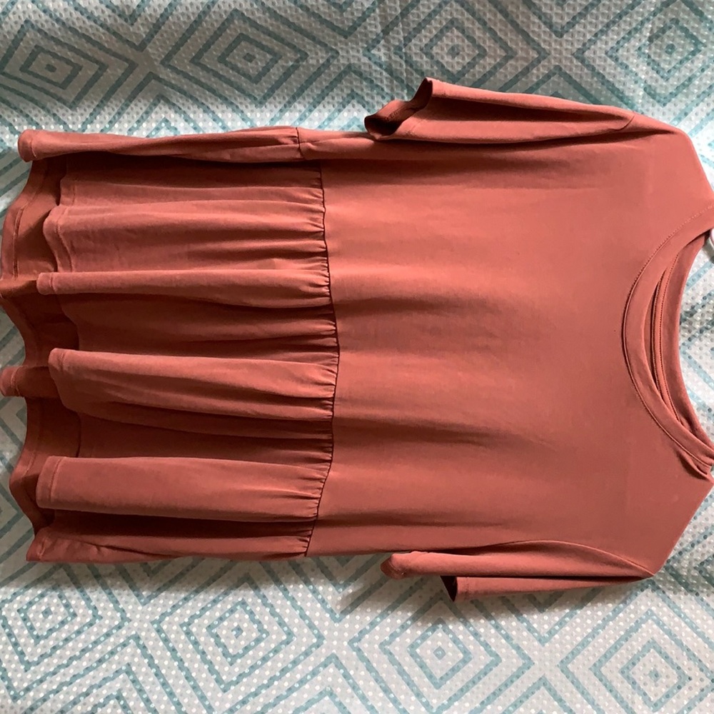American Eagle shirt size medium